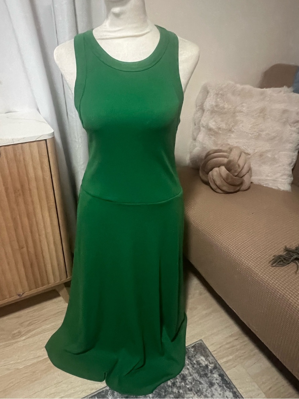 Who What Wear Green Sleeveless Maxi Dress